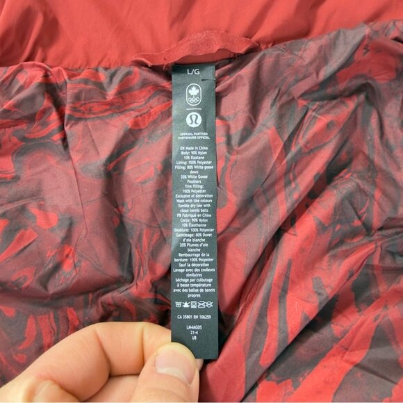Lululemon Men's Size Large Team Canada 22 Transformable Goose Down Filled Parka - Picture 2 of 16